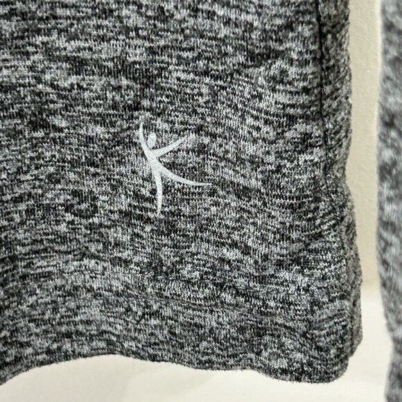 DANSKIN NOW Quarter Zip Shirt L Heather Gray Black Thumb Holes Stretch DRI-MORE - Picture 6 of 10